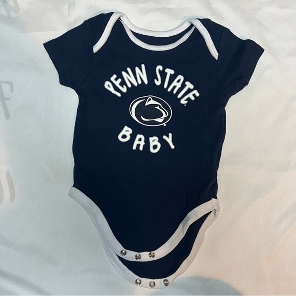 Set of Three Penn State Fan Short Sleeve Onesies in Size 3-6 Months - Picture 9 of 15